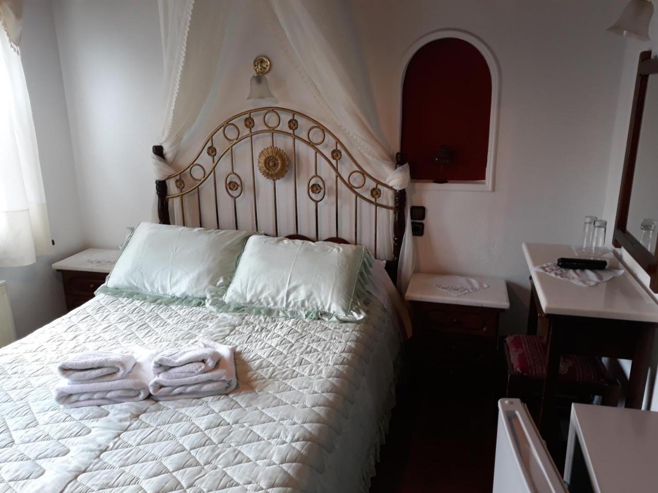 马克里尼撒 Mansion Theodora酒店 外观 照片
